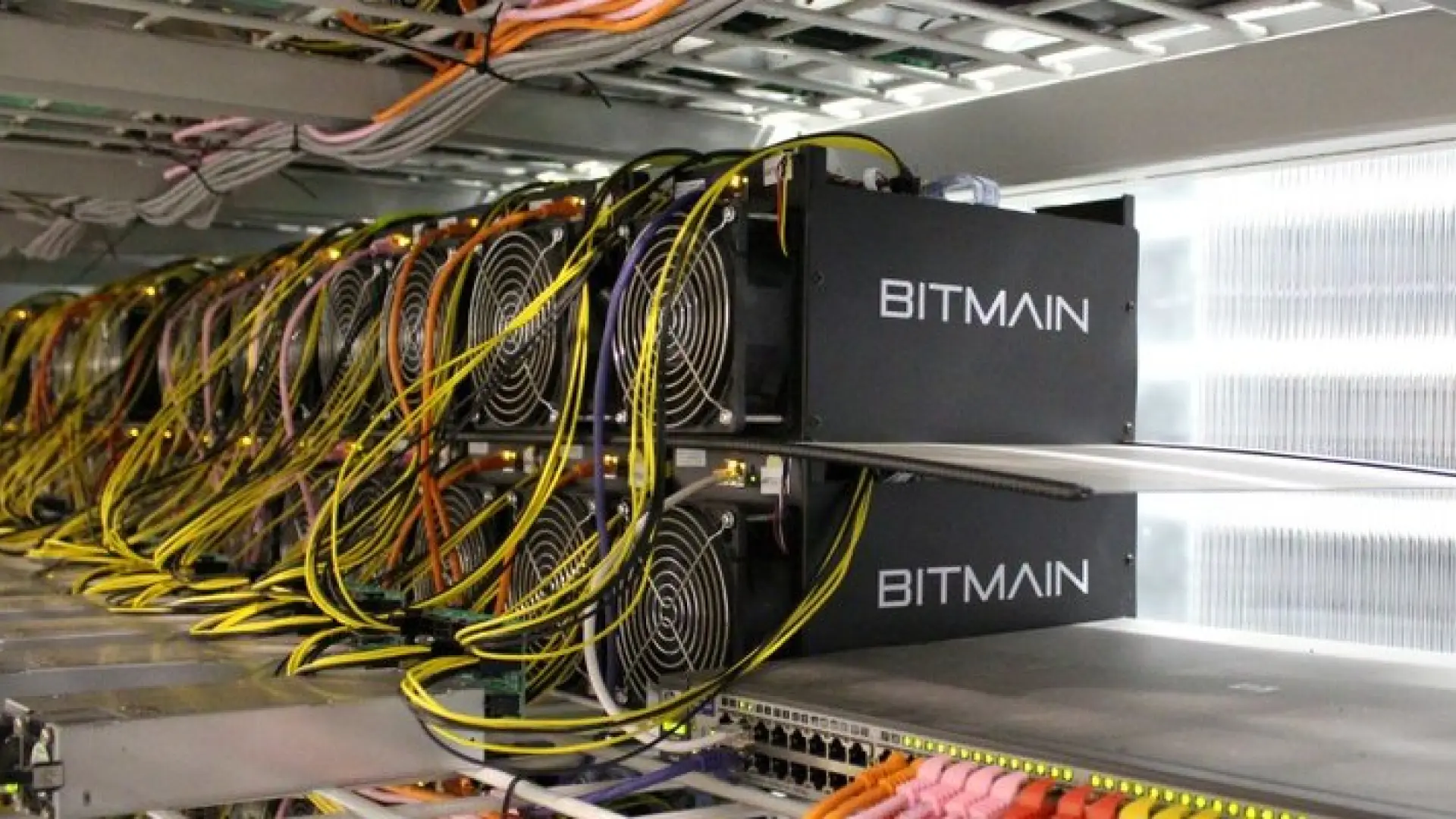 Esta nueva máquina podría revolucionar el minado de criptomonedas