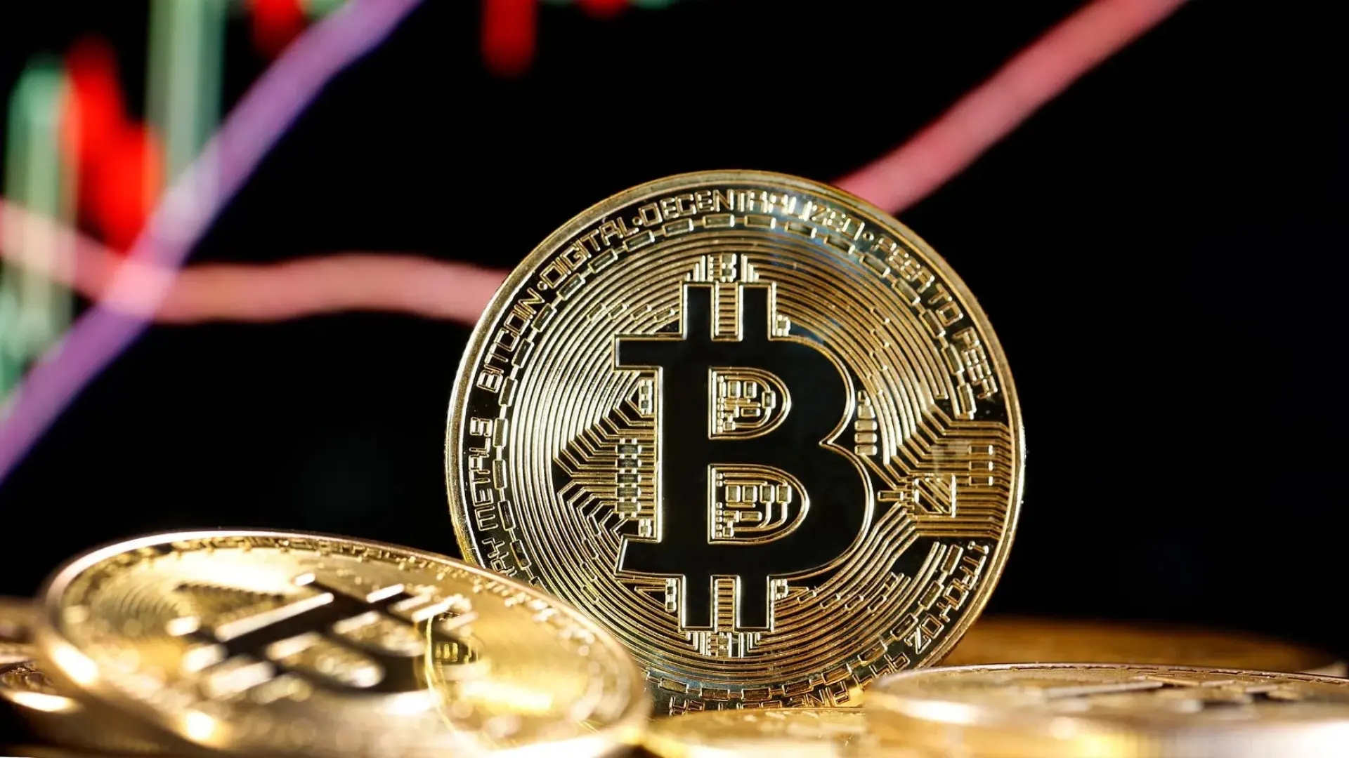 Trump, en su día escéptico con las criptomonedas, crea una reserva de  bitcoin