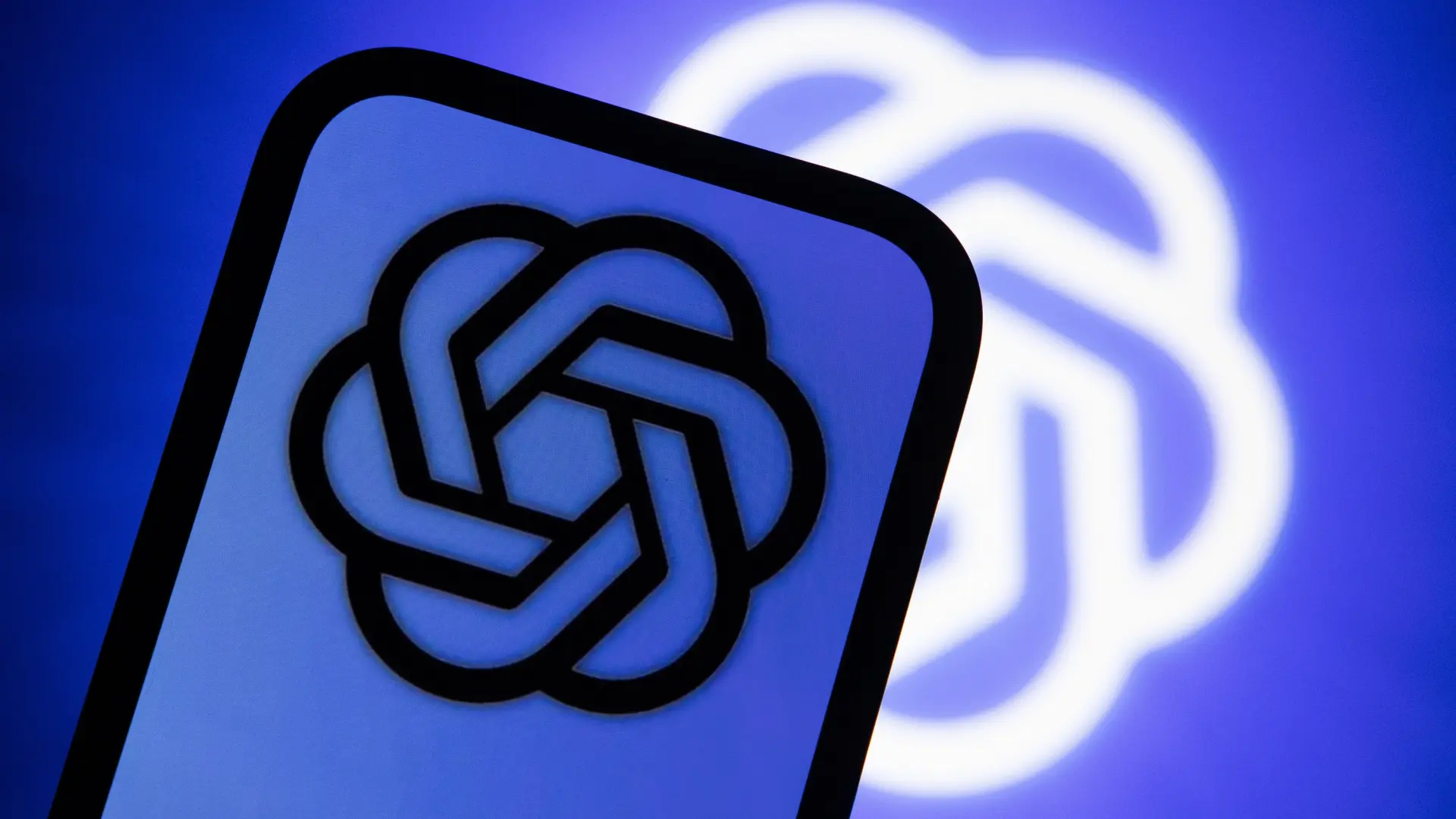 OpenAI prueba anuncios en su plan gratuito de ChatGPT