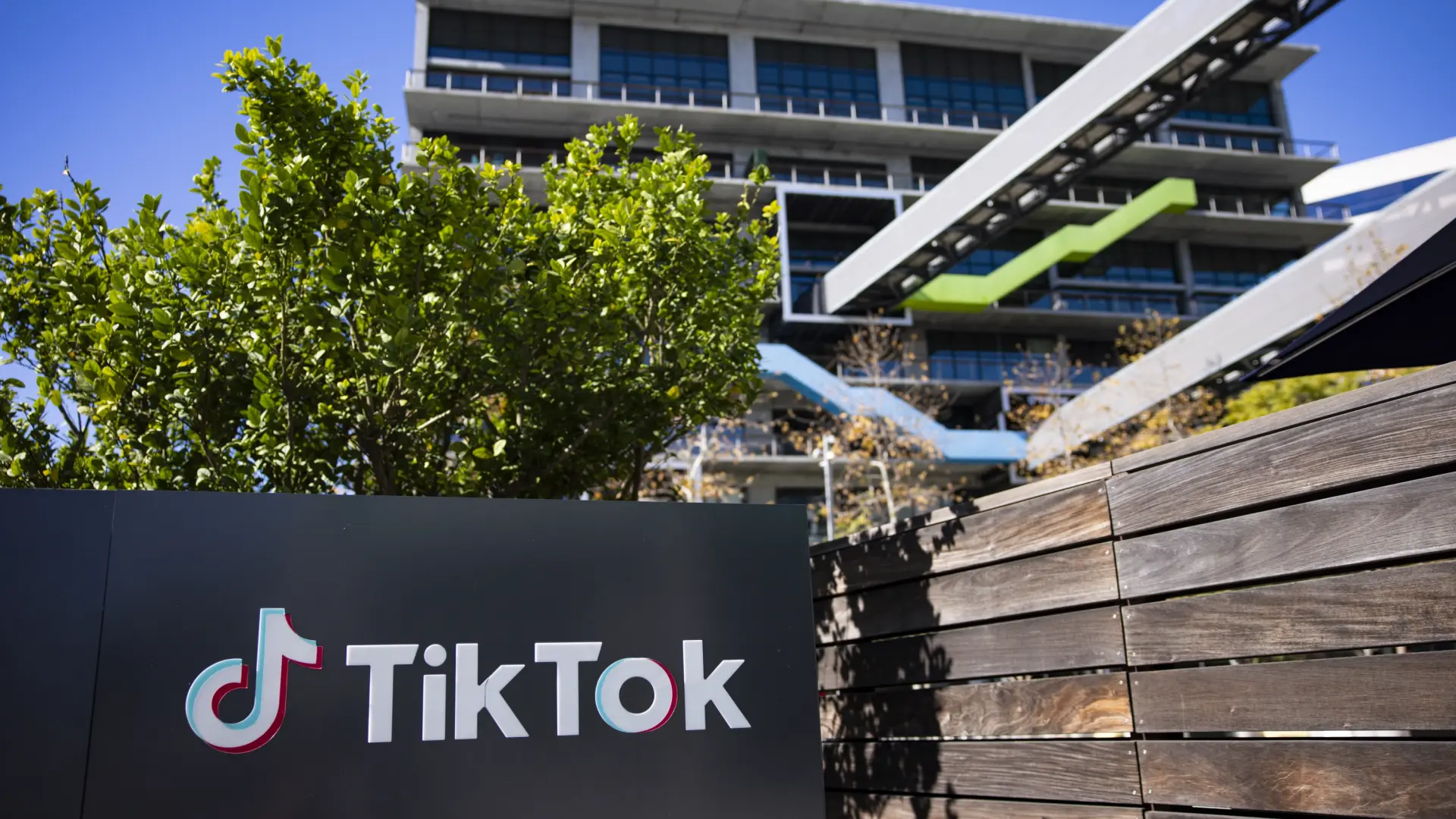 ByteDance, matriz de TikTok, y Zhipu lanzan actualizaciones y presionan la carrera de IA en China antes del Año Nuevo