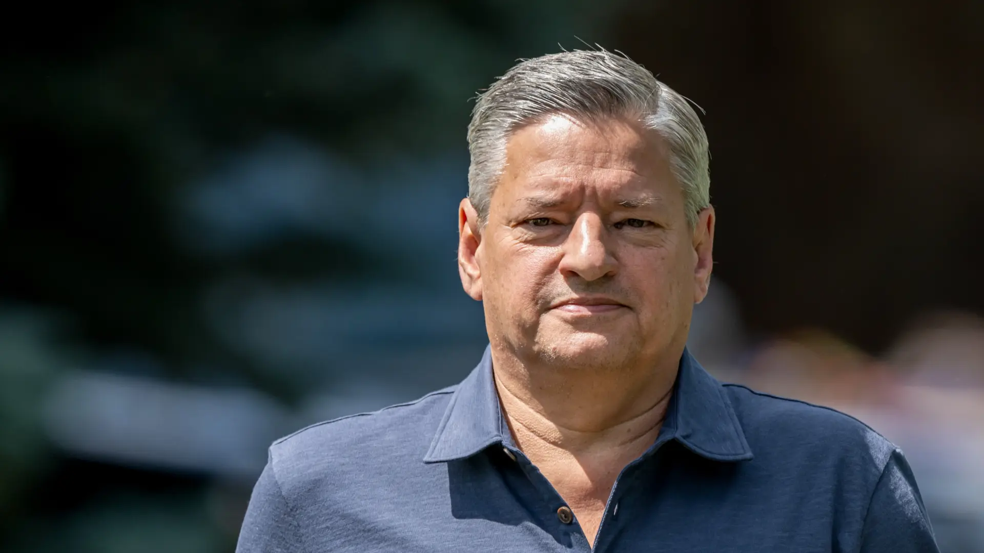 Ted Sarandos (Netflix) explica por qué abandonó la lucha por Warner Bros.: "Les deseo suerte"