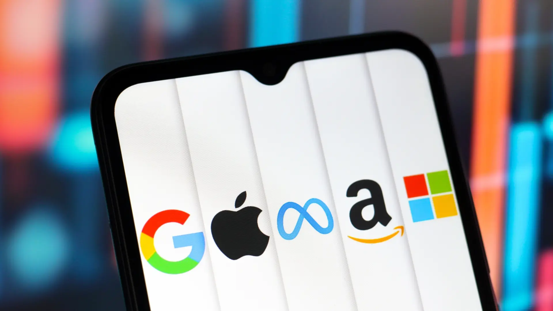 Amazon, Google y Meta: La millonaria deuda para dominar la carrera de la IA