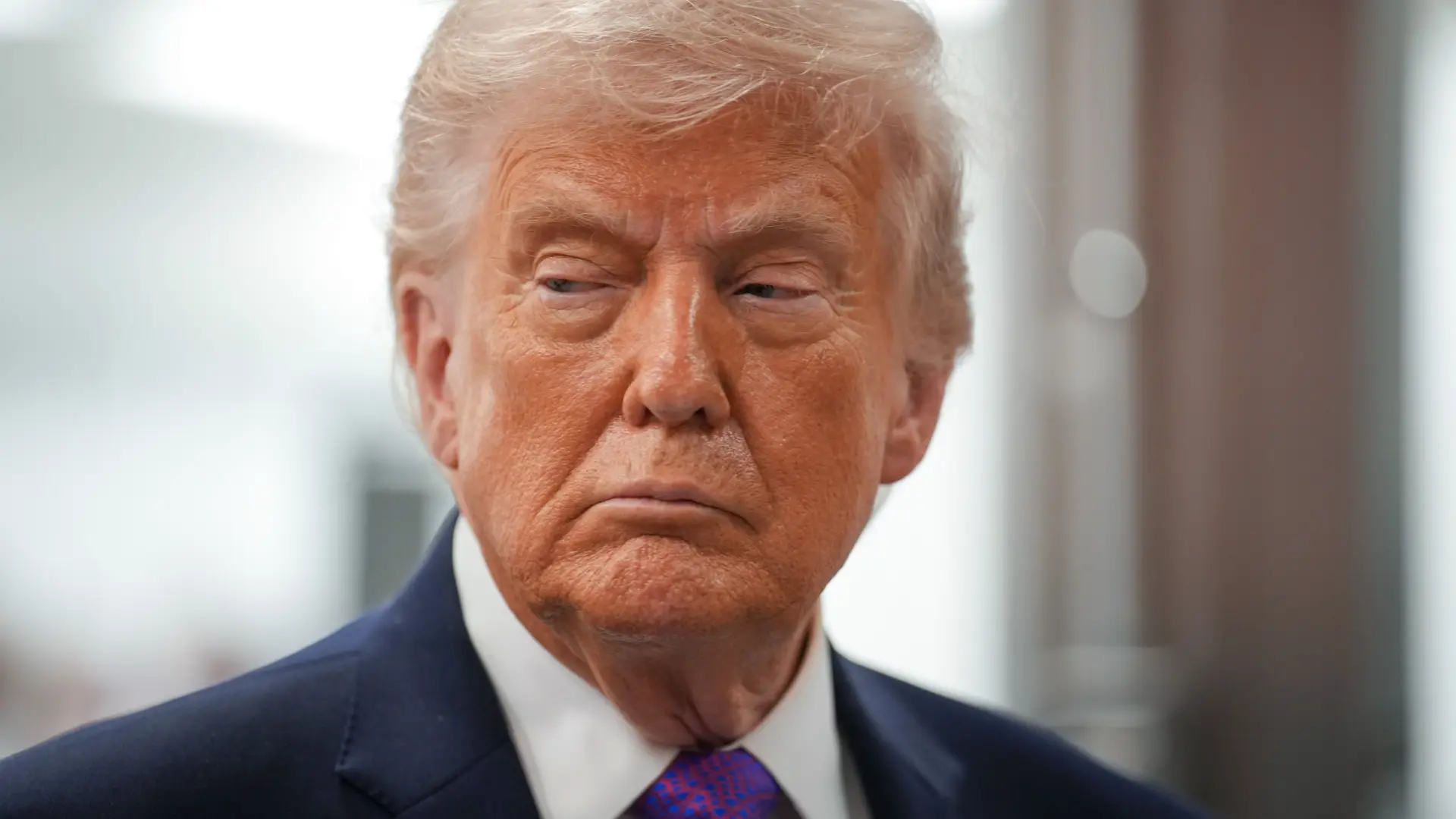 Trump presiona para crear una normativa de IA y China podría acabar ganando la carrera por ello