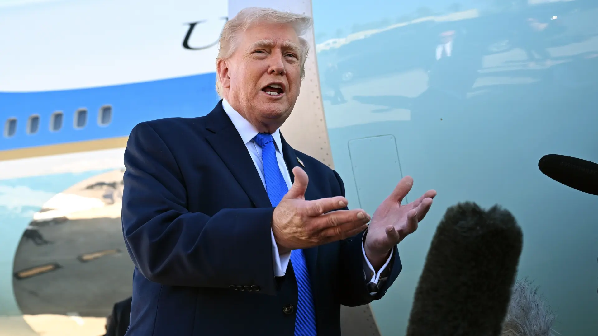 Donald Trump extiende su ultimátum para que Irán reabra el estrecho de Ormuz