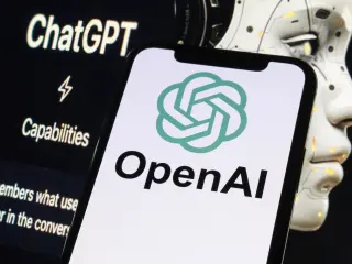 Nano Banana Pro genera imágenes que no parecen de IA, pero ChatGPT no se queda atrás