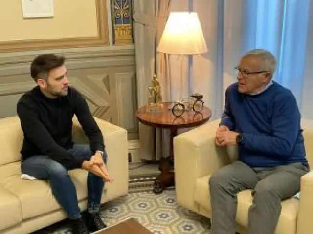 Joan Ribó, a la derecha, alcalde de Valencia.